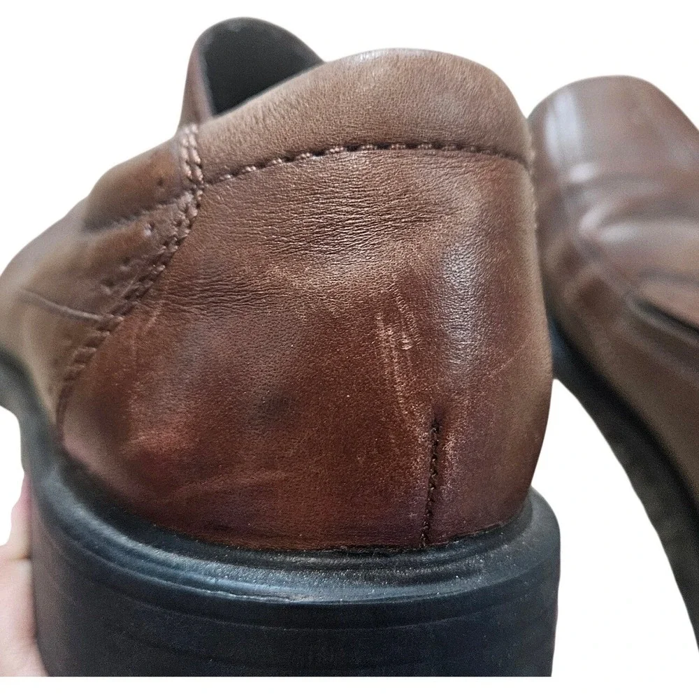 Clarks Mens Brown Leather Slip On Loafers Square Toe Dress Shoes 10.5 M Office